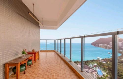 Sanya Apartment | 三亚大东海海屿蓝海景公寓