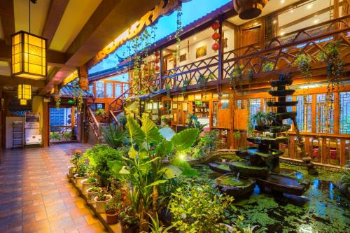 Gucheng Hotel | 丽江梦之旅观景客栈