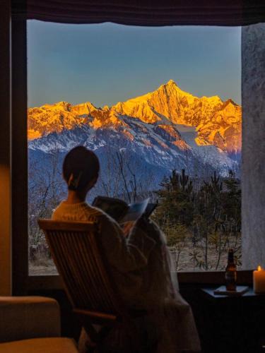 Yulong Hotel | 五子山房丨森野疗愈丨自然归宁丨雪山全景度假民宿丨白沙店