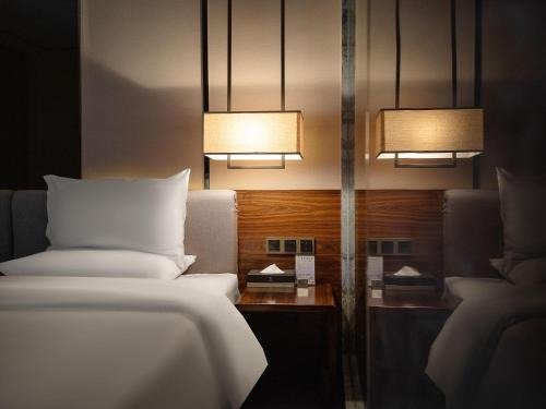 Kaili Hotel | 半山酒店