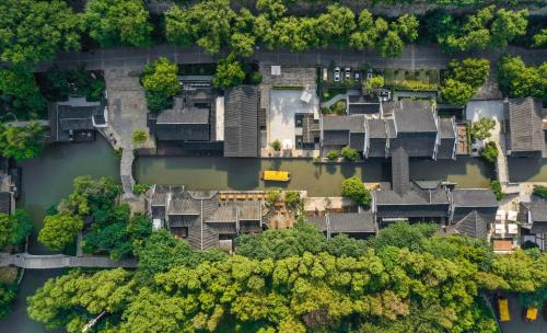 Qinhuai Qu Hotel | 南京夫子庙夜泊秦淮水街酒店