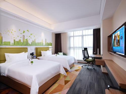 Donghu Qu Hotel | 南昌滕王阁希尔顿欢朋酒店