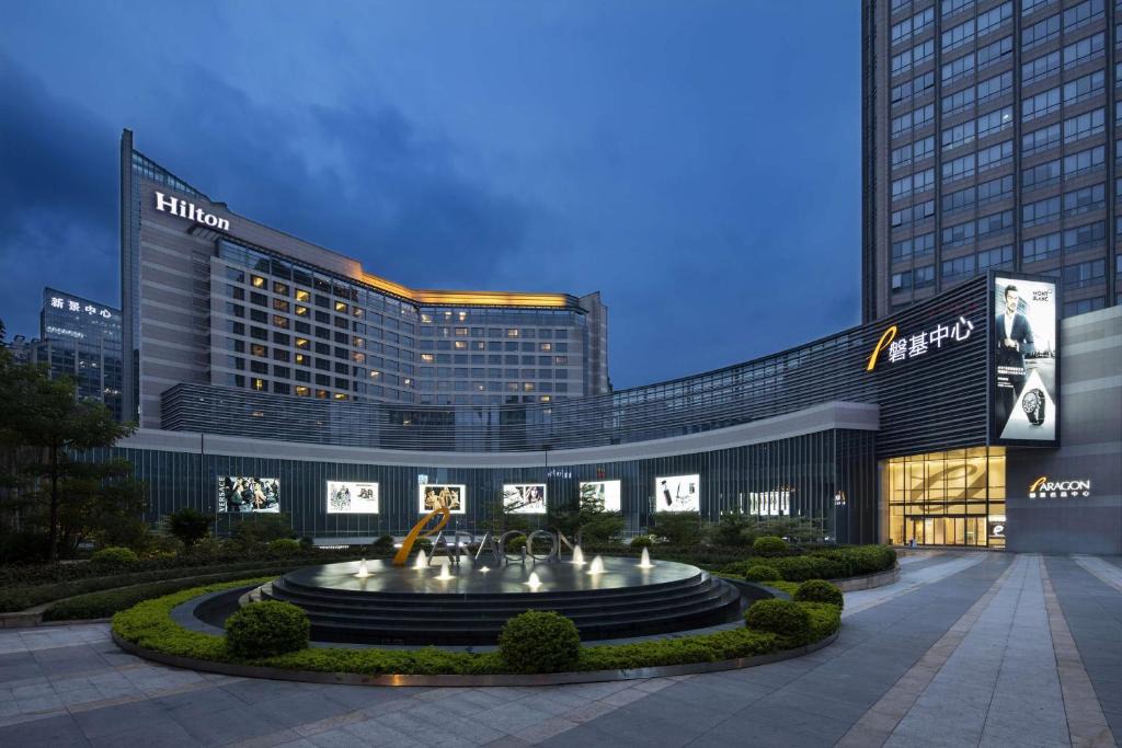 Siming Hotel | 厦门磐基希尔顿酒店