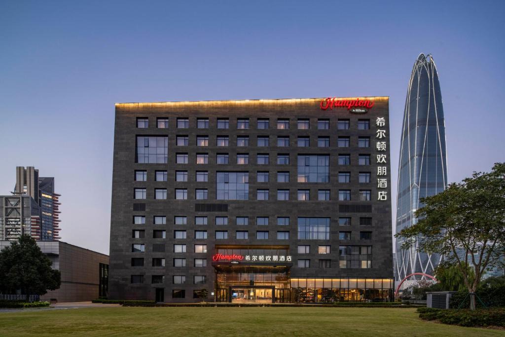 Yinzhou Hotel | 宁波东部新城希尔顿欢朋酒店