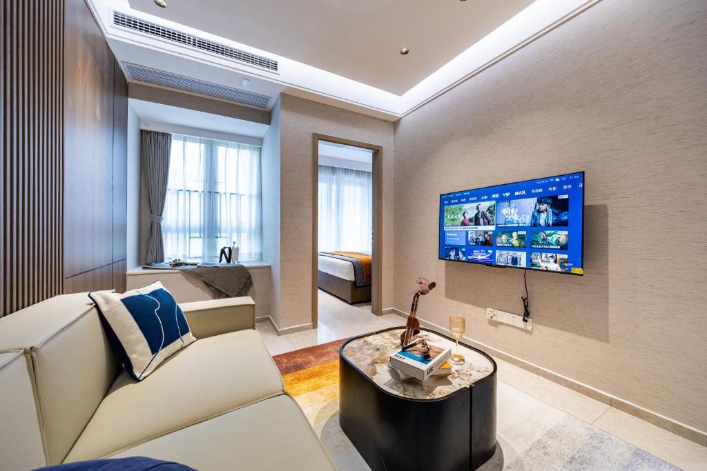 Central Business District Apartment | 岗厦汇花园行政公寓酒店-深圳福田会展中心岗厦地铁站店