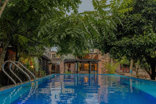 Yongding Resort | 张家界天门山伴田居民宿