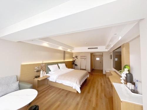 Chenghua Hotel | 成都悦客智选酒店