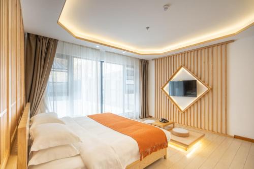Xiangxi Hotel | 永顺县芙蓉镇芙蓉之恋美程酒店