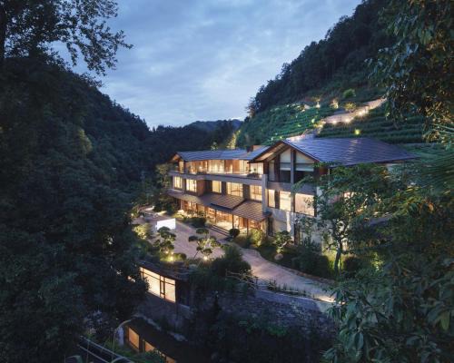 Changsha House | 浏阳芸溪风嶙谷民宿