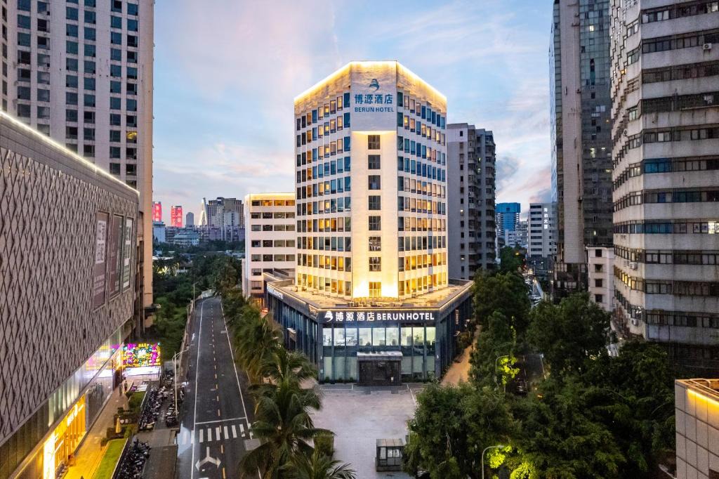 Long Hua Hotel | 海南博源酒店
