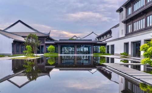 Shangyu Hotel | 绍兴东山大观酒店