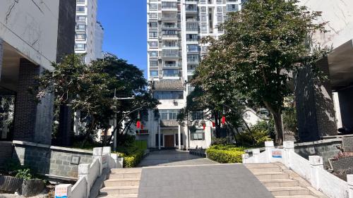 Zhuhai Apartment | 荷塘小筑