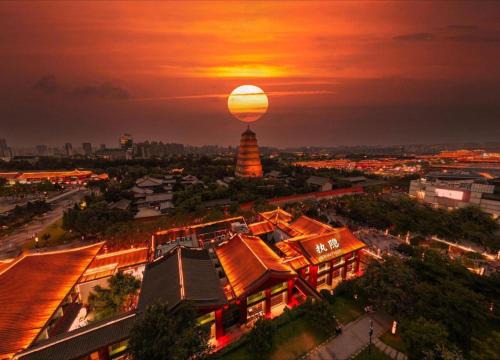 Qujiang New District Hotel | 西安大雁塔执隐庭院酒店