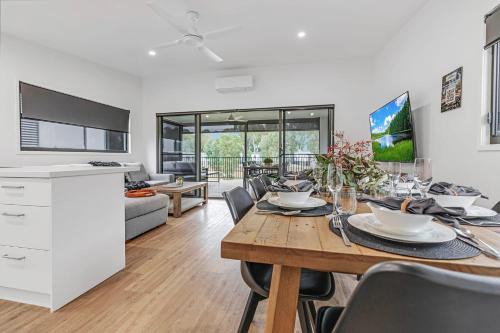 Moama House | #15 Highview