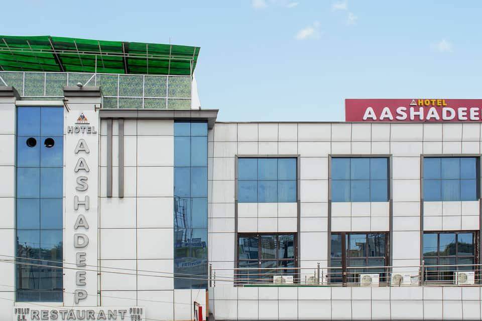 Agra Hotel | 15 m² Hotel ∙ 2 guests