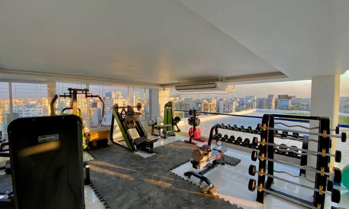 Basundhara Residential Area Apartment | 250 sq.ft Studio Apartment with Pool 3