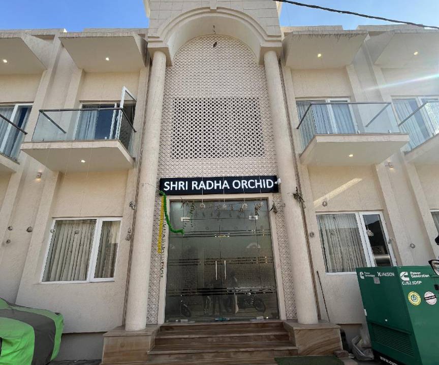 Barsana Hotel | 300 m² Hotel ∙ 6 guests