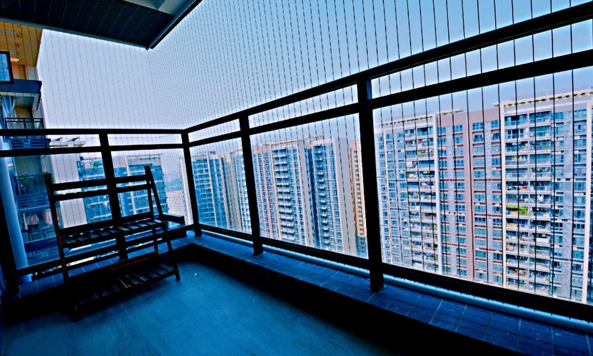 Bao'an Apartment | 4 Seasons Big Family 3 Queen Beds & High Rise View