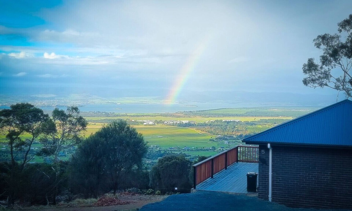 Mount Rumney House | 5 Seaview Kangaroo Mt Rumney Escapes