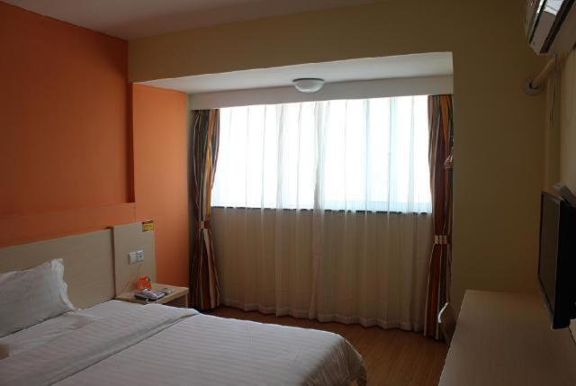 Jianggan Hotel | 7Days Inn Hangzhou Xiasha