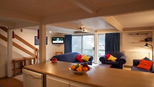 Falls Creek Apartment | 8 Maisonettes