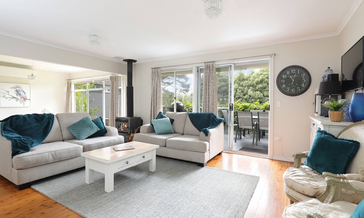 Wentworth Falls Cottage | A Garden Retreat, Dog Friendly.