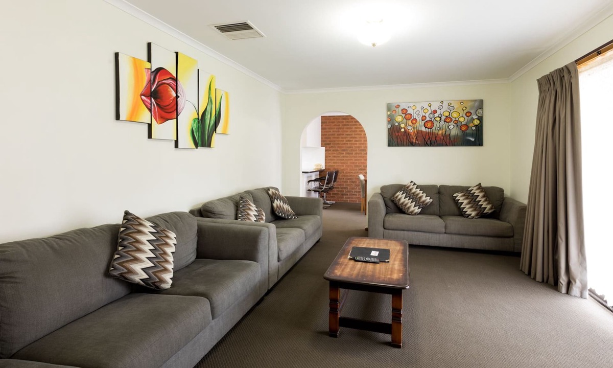 Wangaratta Hotel | Advance Motel