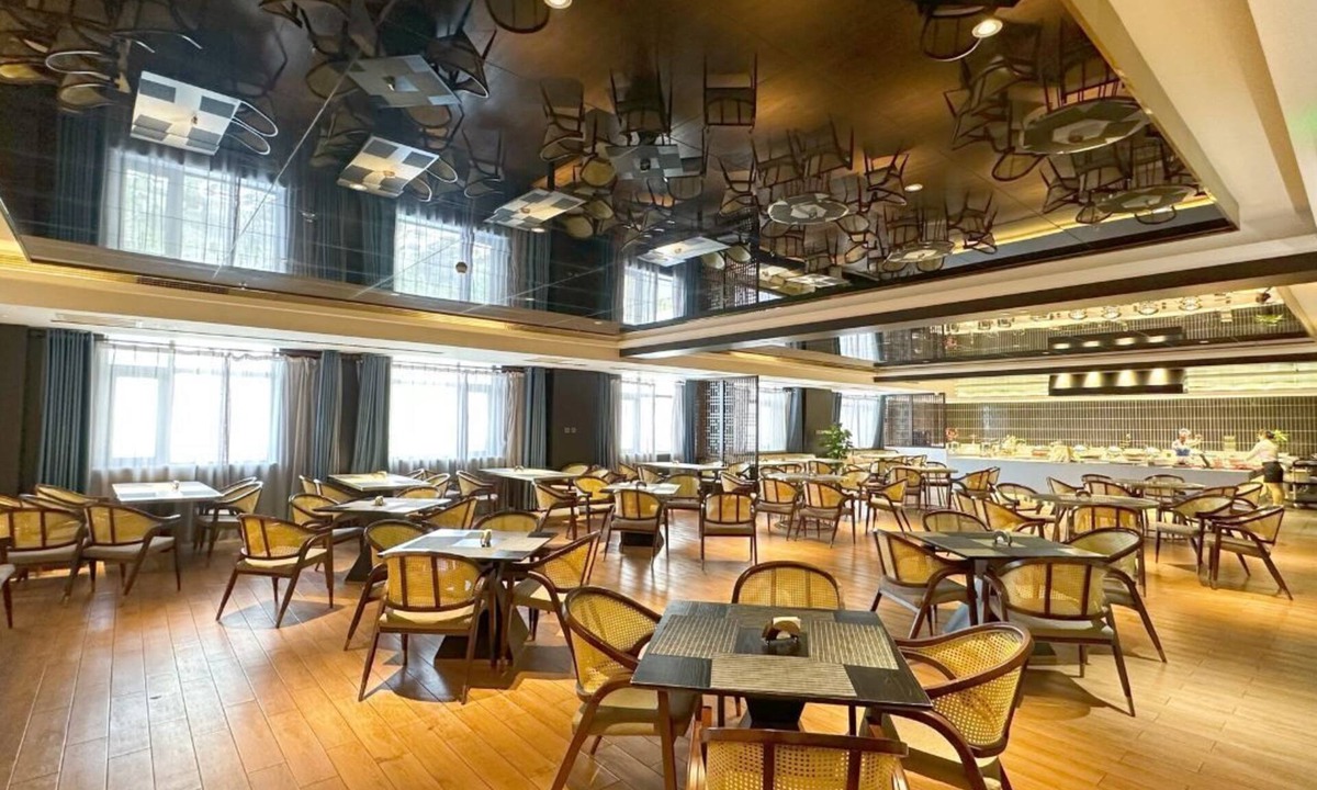 Weiyang Hotel | AI Lives In The Future Hotel（Xi'an Longshouyuan Daming Palace West Subway Station Branch）