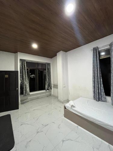 Aizawl Hotel | Aizawl View Hotel