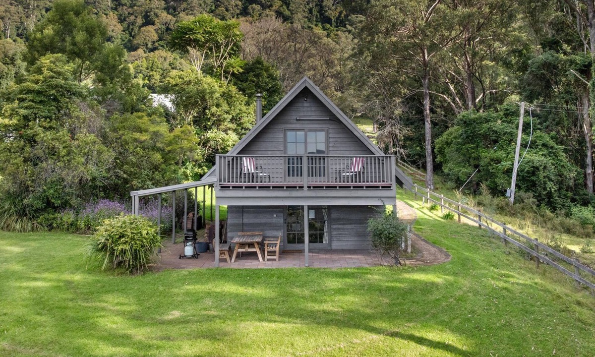 Shoalhaven City Council House | Alcheringa Cottage - Amazing location with views!