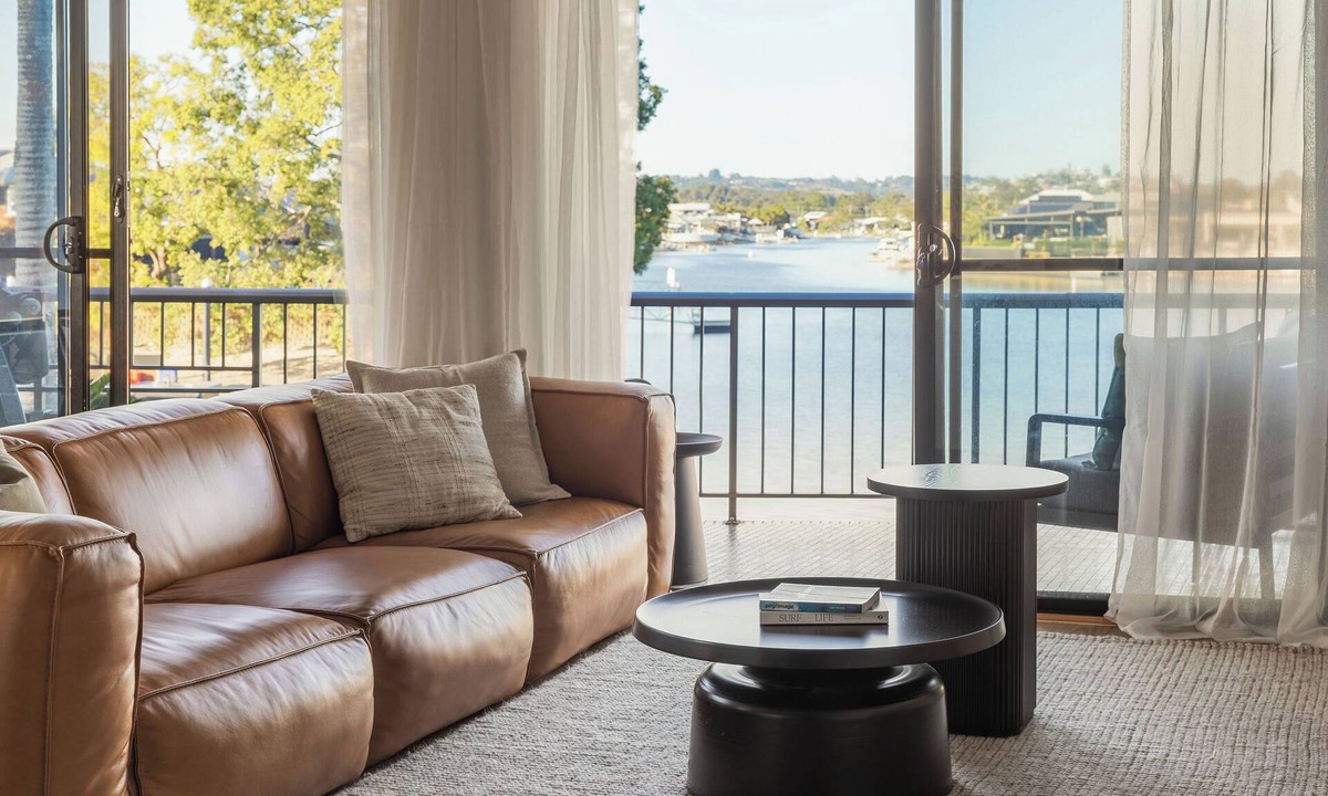 Tweed Heads Apartment | Ali's Waterfront Escape - Kayaks, Fishing, Beach