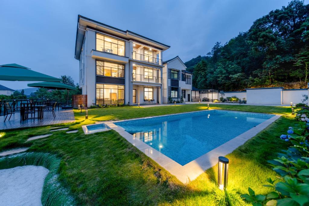 Anji House | Anji Fancy Garden Villa