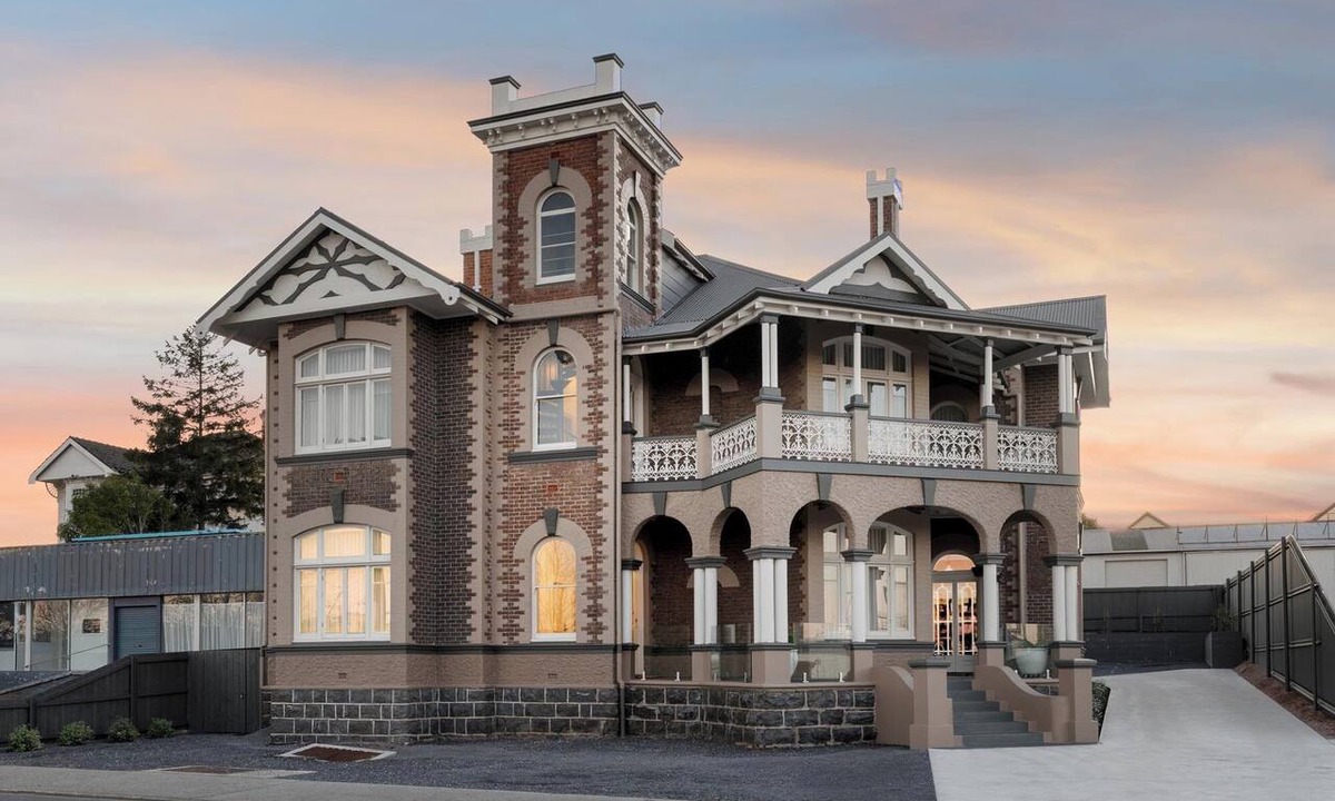 Devonport Bed & Breakfast | Annie May B&B
