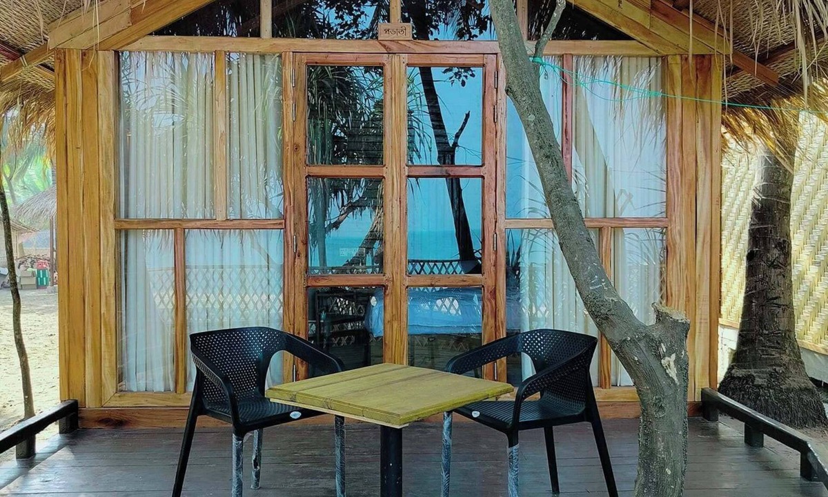 Saint Martin's Island Hotel | Aroma Beach Resort Saintmartin