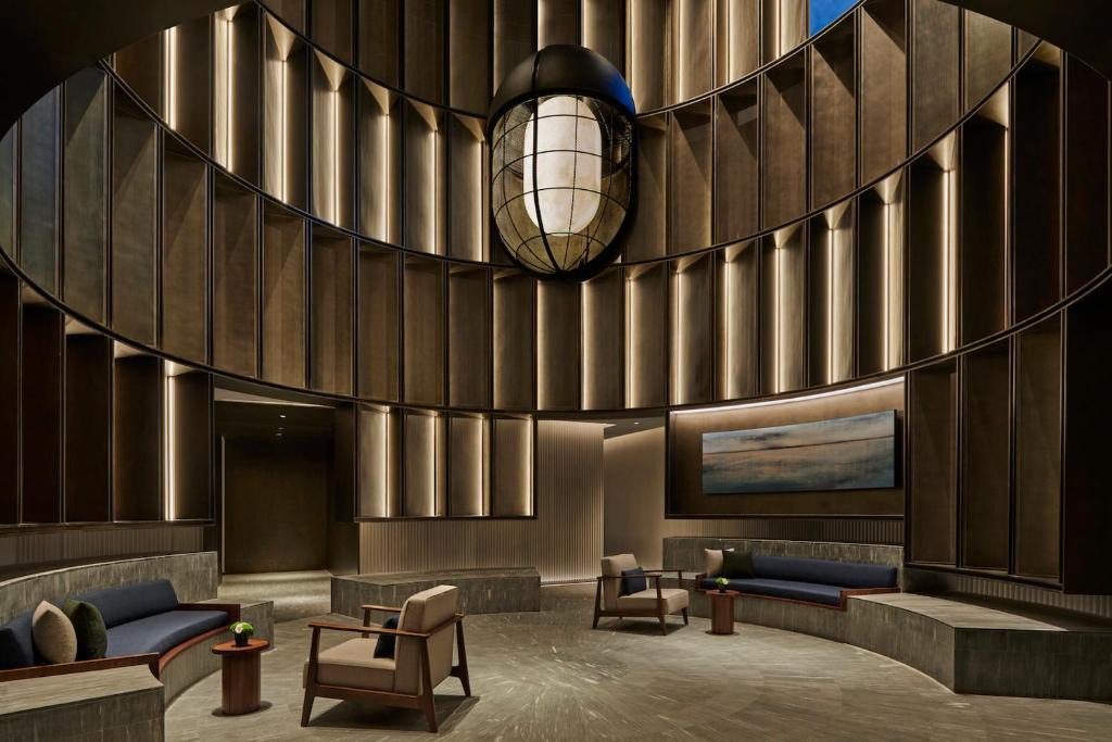 Pudong Hotel | Artyzen NEW BUND 31 Shanghai Qiantan