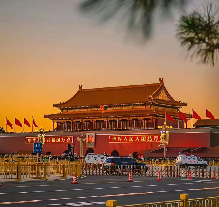 Dongcheng Hotel | Atour Hotel Beijing Nanluoguxiang Beixinqiao Subway Station