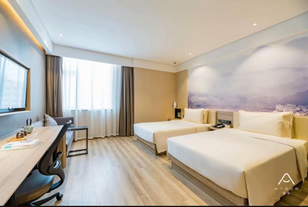 Jiangyin Hotel | Atour Hotel (Jiangyin Binjiang Middle Road Sports Center)