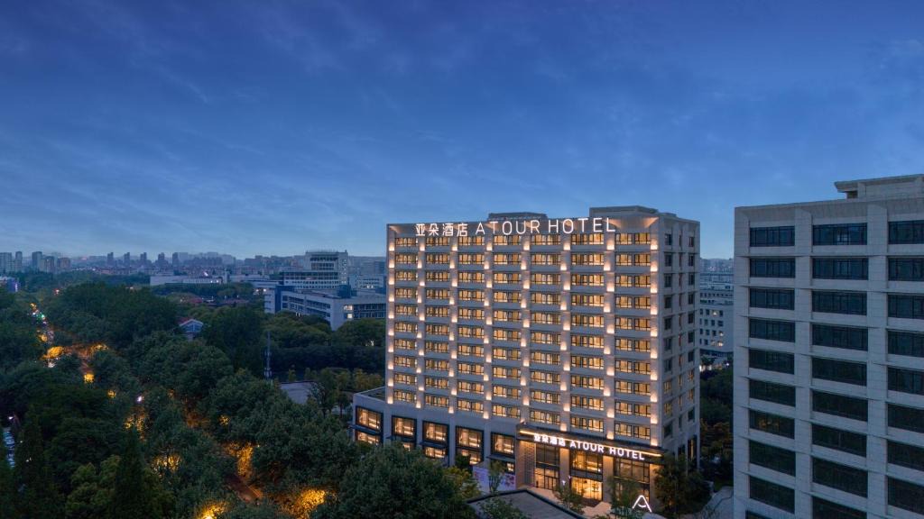 Baoshan Hotel | Atour Hotel Shanghai University shangda Road