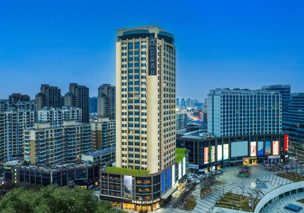 Sucheng District Hotel | Atour Hotel Suqian West Lake Road Golden Eagle Plaza