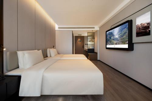 Liangshan Yi Hotel | Atour Hotel Xichang Municipal Affairs Center