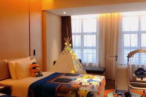 Xiashan District Hotel | Atour Hotel Zhanjiang Renmin Avenue Dingsheng Plaza