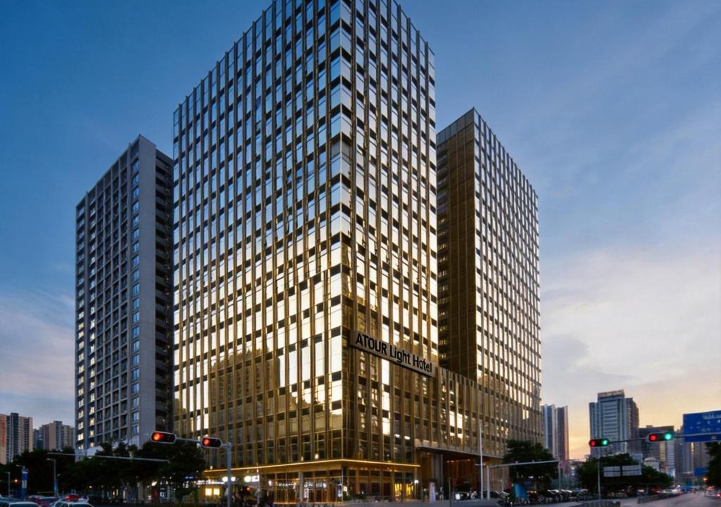Longhua District Hotel | Atour Light Hotel Shenzhen North Station One Avenue