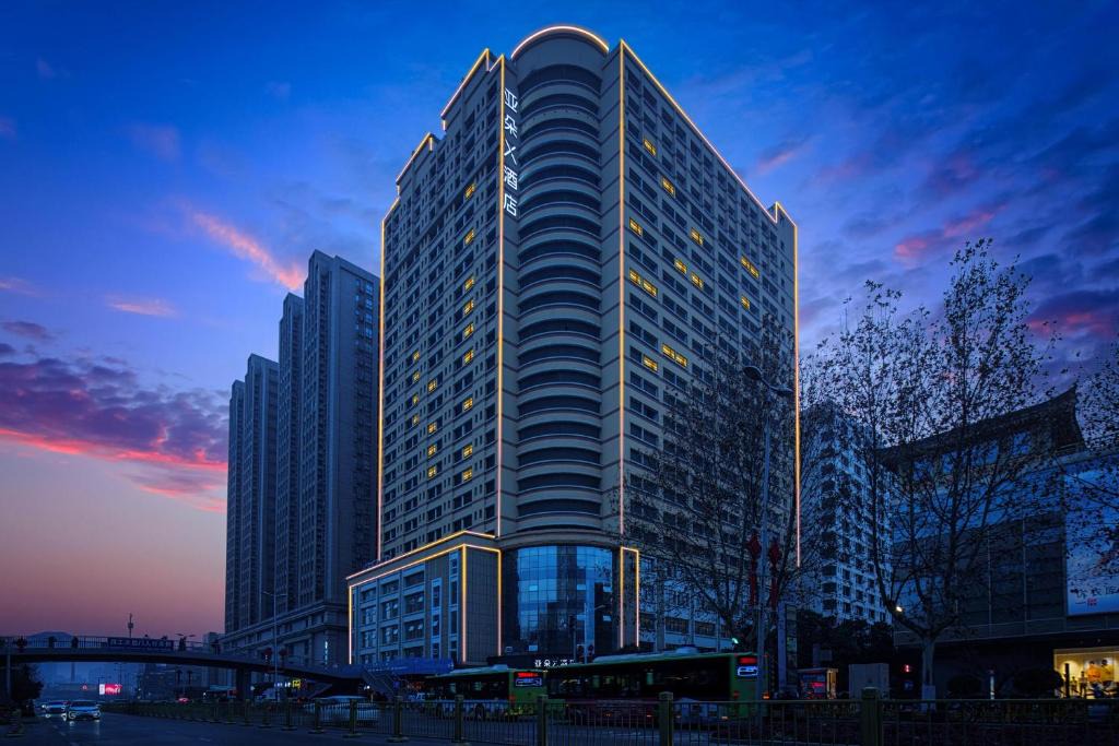 Lianhu Hotel | Atour X Hotel Xi'an Northwestern Polytechnical University Subway Station
