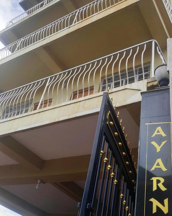 Laitumkhrah Bed & Breakfast | Ayarn 847 Home Stay