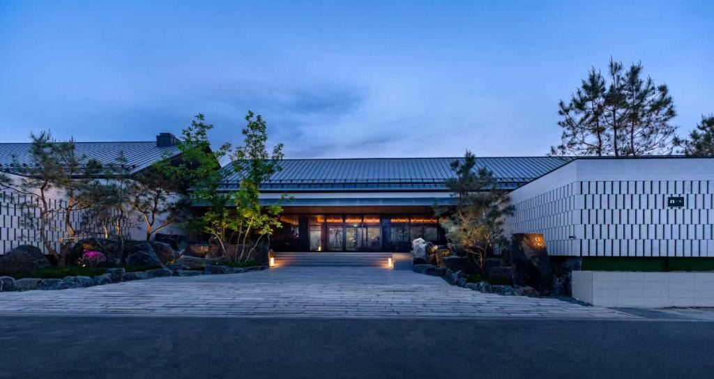 Tongzhou Hotel | Beijing Wanli Yipiao Courtyard Hot Spring Resort -Near Universal Resort