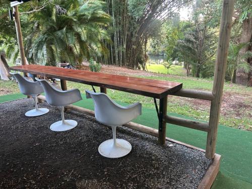 Bellingen House | Bello BigRig Luxury Riverfront Escape Close to Town