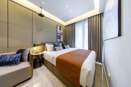 Central Business District Apartment | Boruisi Video and Audio Light House