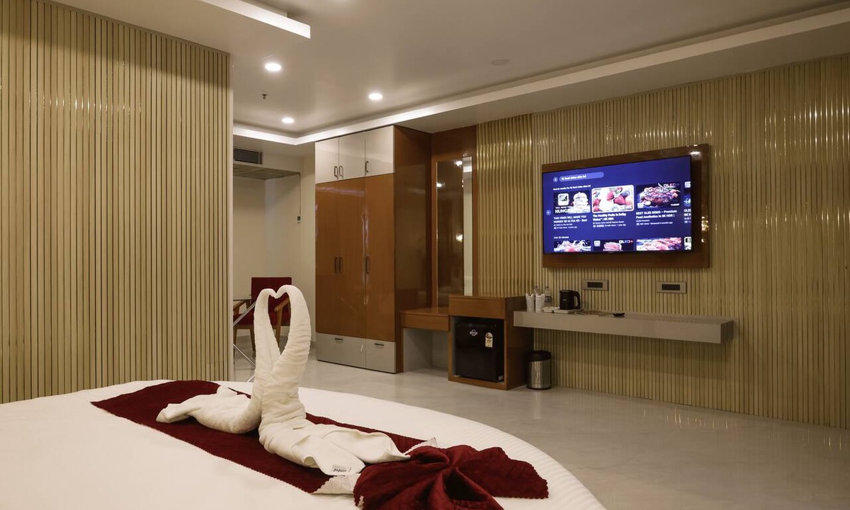 Sualkuchi Hotel | Briddhishree Palace