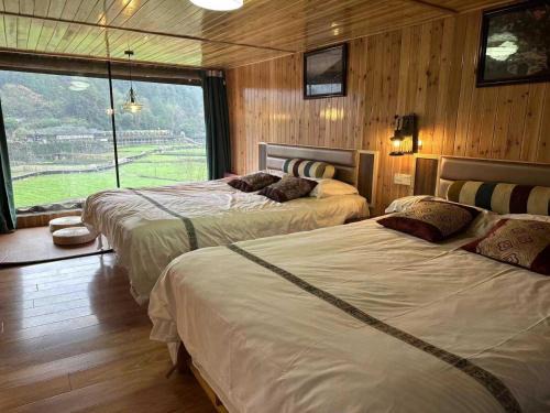 Sanjiang Dong Autonomous County Hotel | Bridge View Guesthouse 望桥楼精品民宿