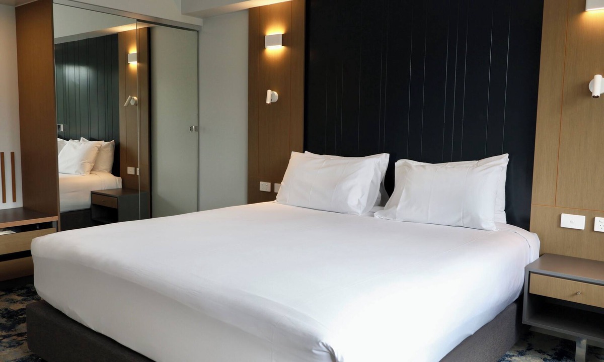 Boondall Hotel | Brisbane International - Virginia